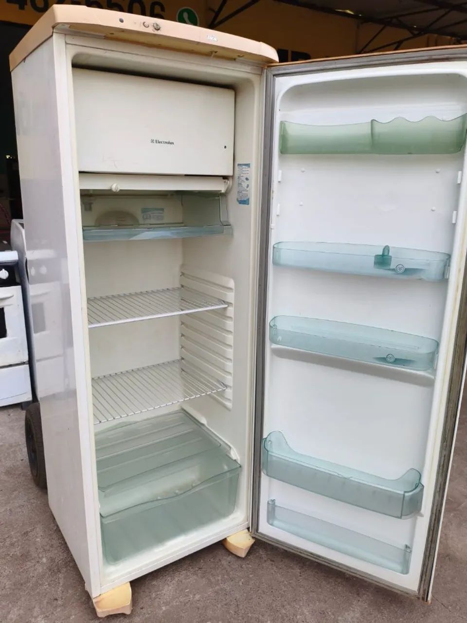 Geladeira Electrolux degelo 340L  - Foto 3