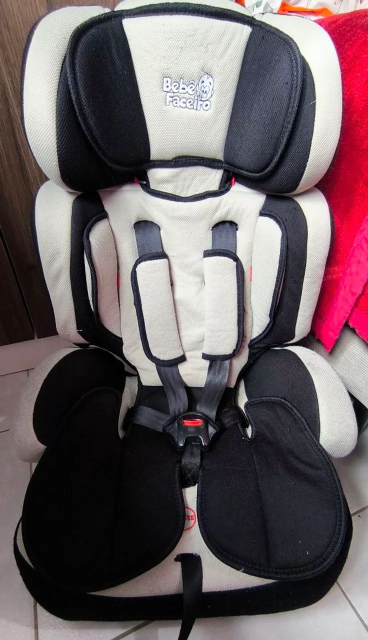 Cadeirinha de carro Bebê faceiro