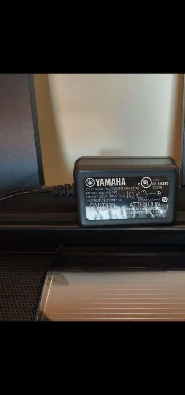 Teclado YAMAHA PSRe433 - Foto 2
