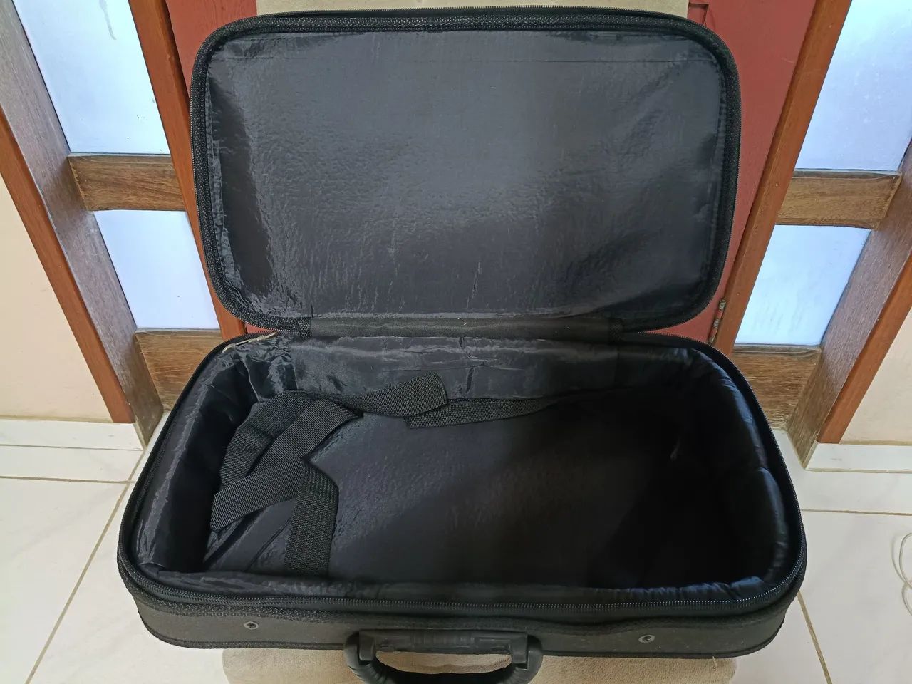 Pedaleira guitarra Zoom G5n com case  - Foto 3
