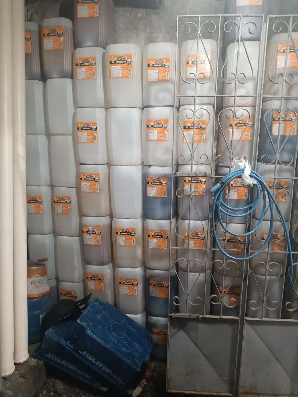 Bombonas de 20 litros usadas - Foto 3