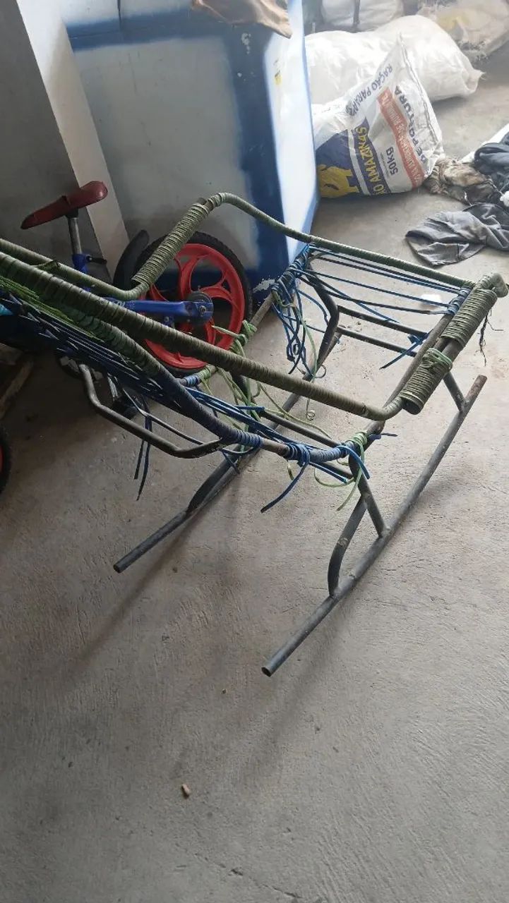 Cadeira de balanço para reformar - Foto 2