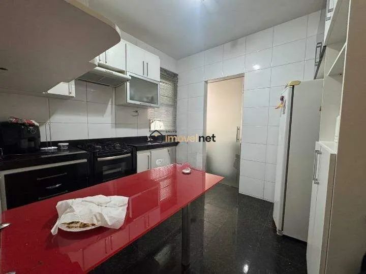 A102partamento de 4 quartos com suíte e cozinha planejada - Foto 2