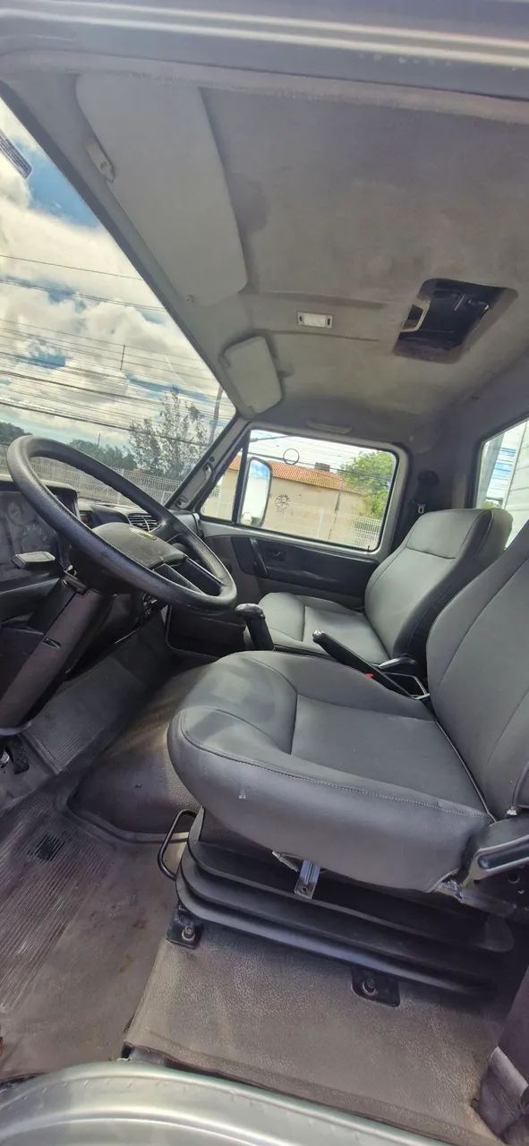 VW delivery 5.150 2015 com baú seco de 5.50 Extra !!! - Foto 7
