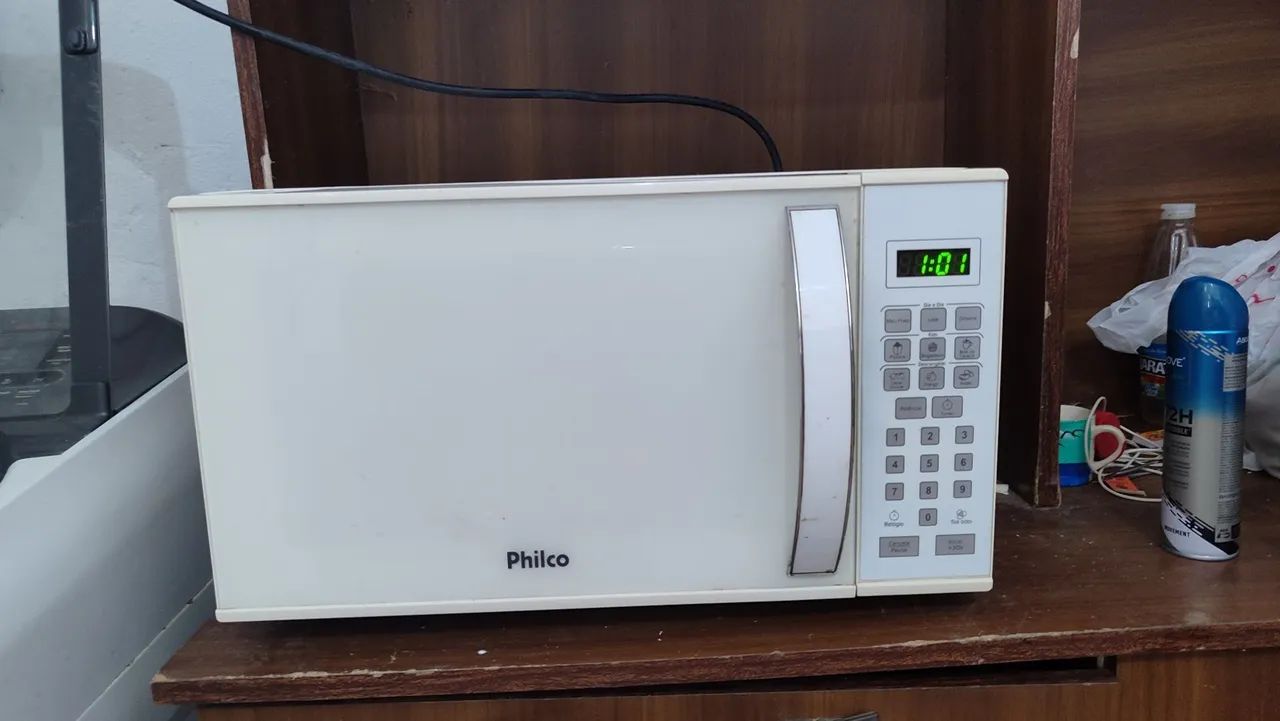 Vendo microondas Philco 20 l 