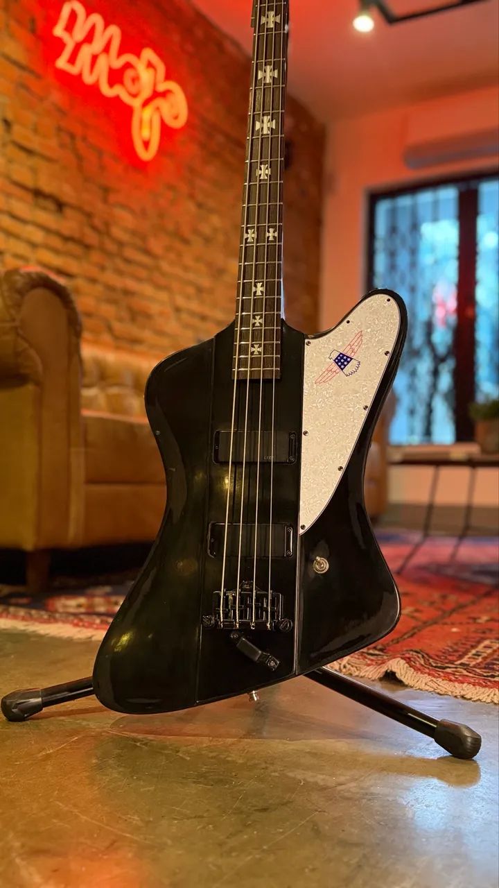 Thunderbird Nikki Sixx