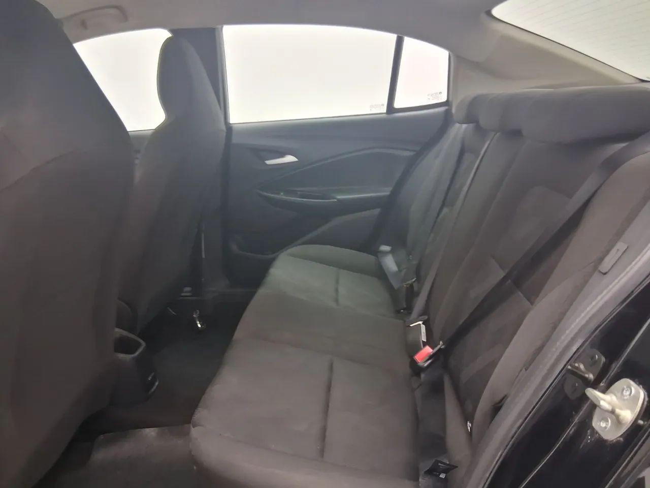 Chevrolet Onix Activ 1.4 8V Flex Aut. 4P, foto 17 de 18