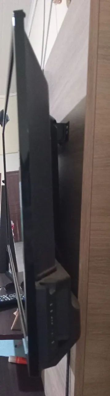 Vende-se essa TV semp em ótimo estado  - Foto 2