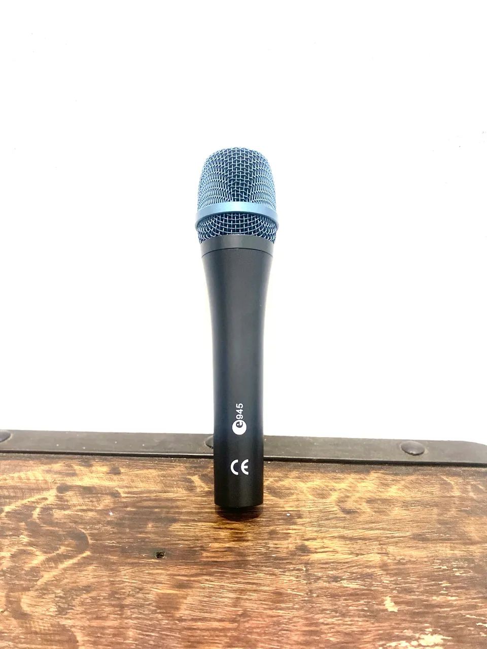 Microfone Dinâmico Cardioide E945 Sennheiser