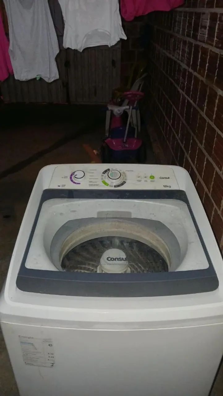 Vende se máquina Cônsul 