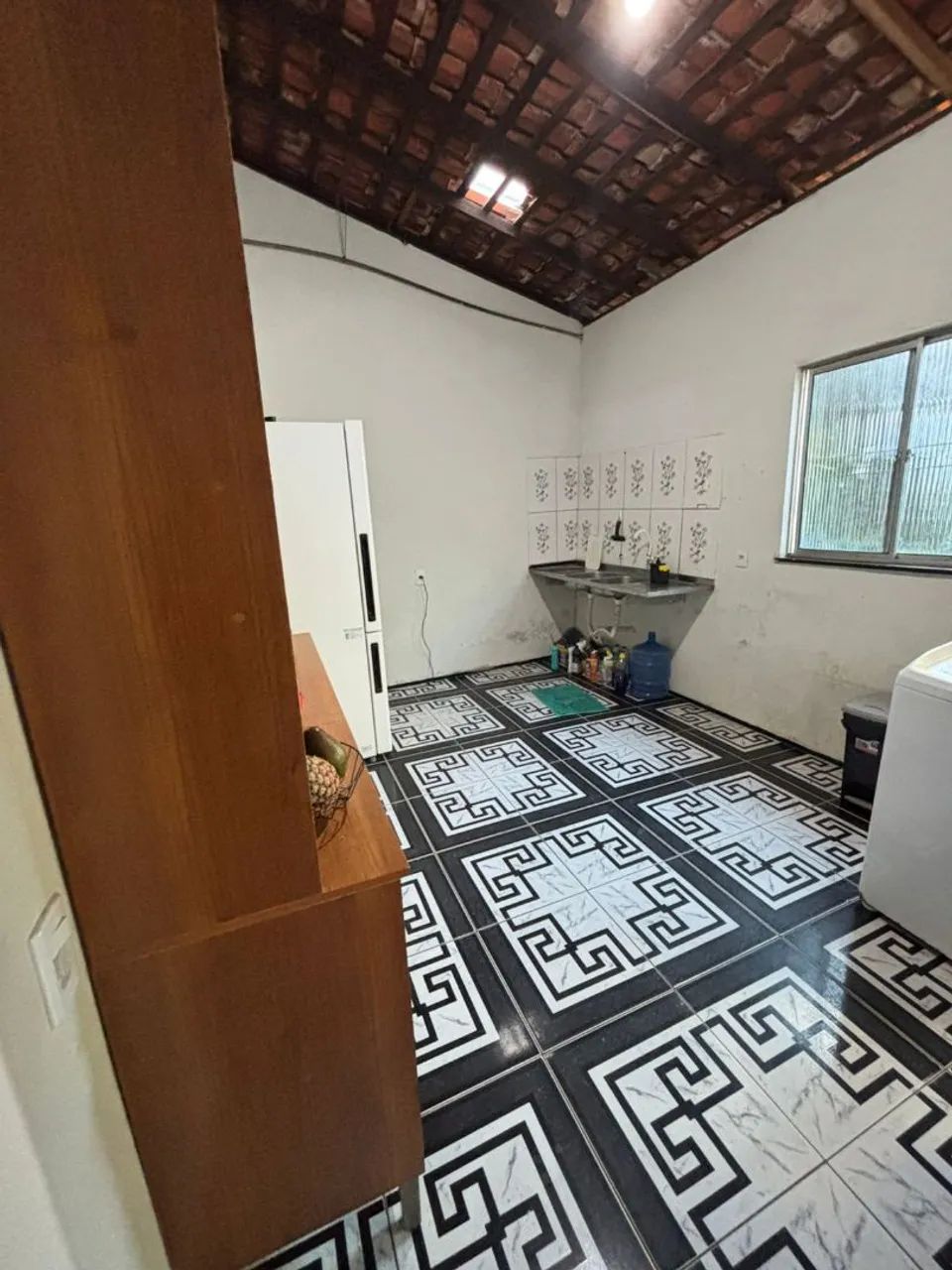 CASA E CHAVES DISPONÍVEL PARA VENDA.. 