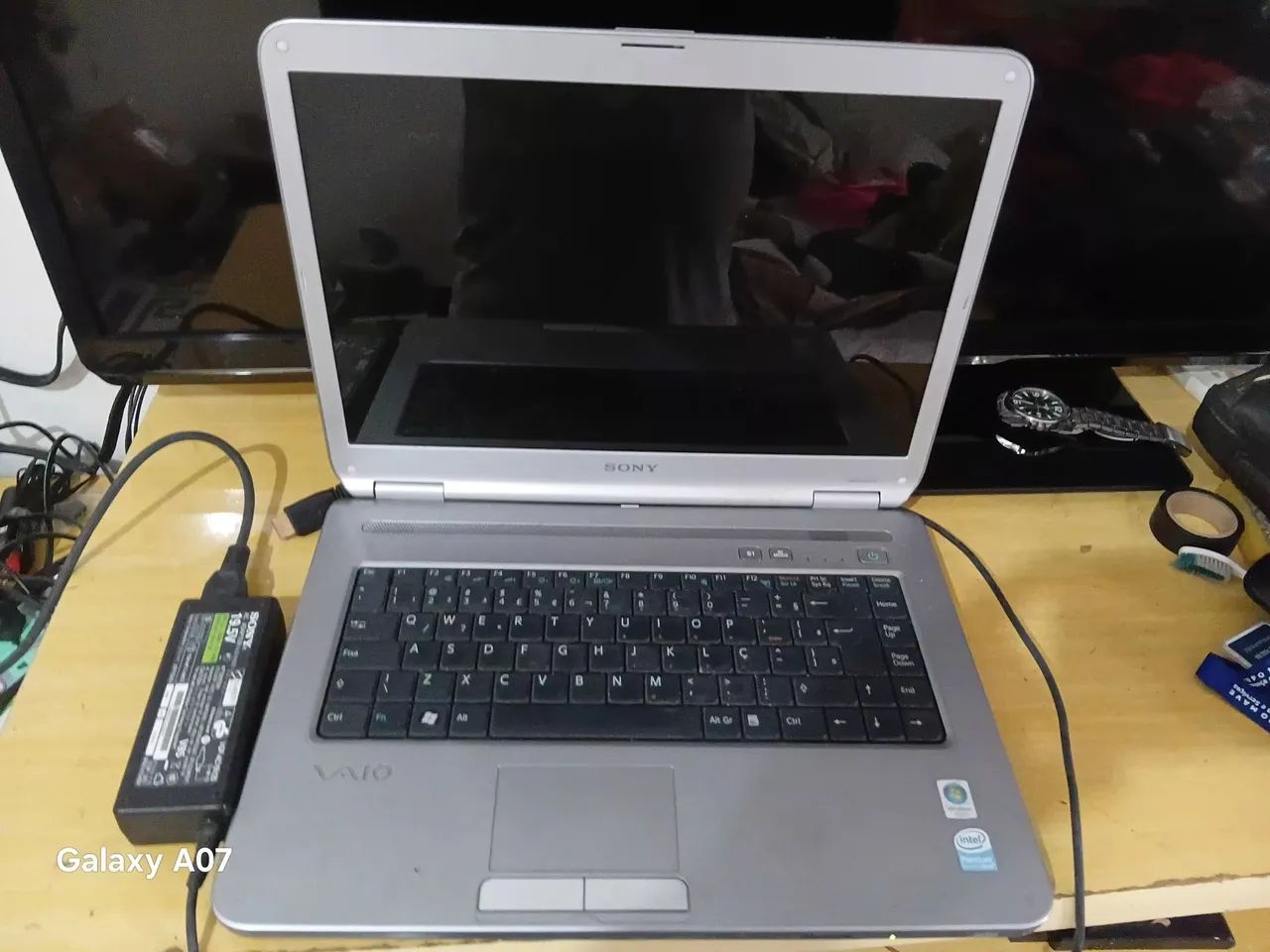 Notebook Sony  , liga nao da imagem ..