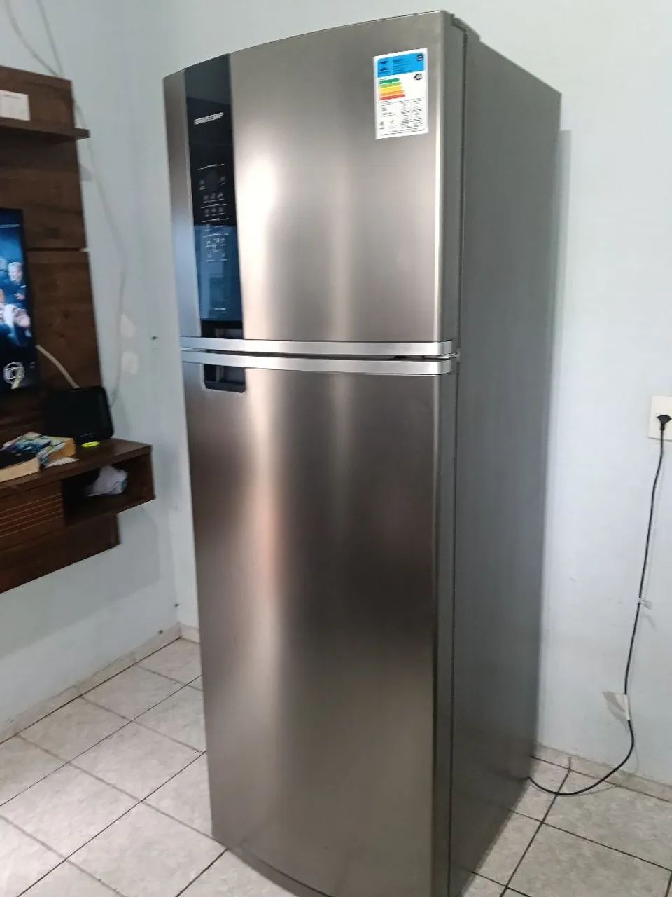 Geladeira Brastemp de inox Frost Free semi nova 478 litros 110 wts pra sair hoje  - Foto 3