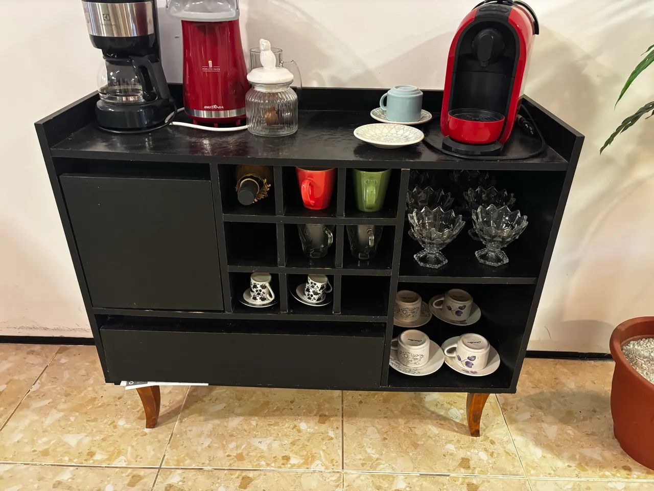 Sideboard Moves438562276026634241