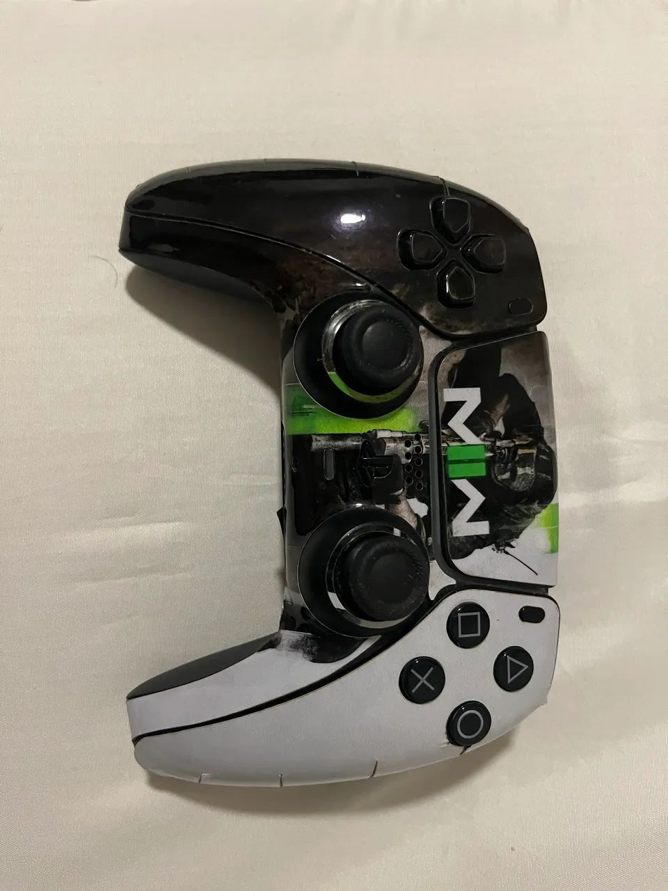 Controle de PS5 dualshock MW2