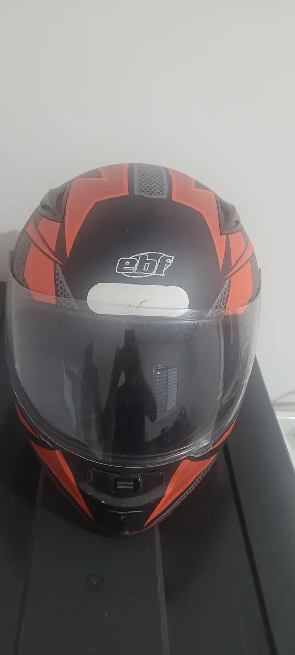 Capacete N 58