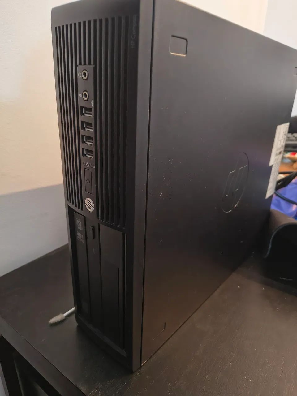 Desktop/ CPU - HP Compaq Pro 4300 Small Form Factor