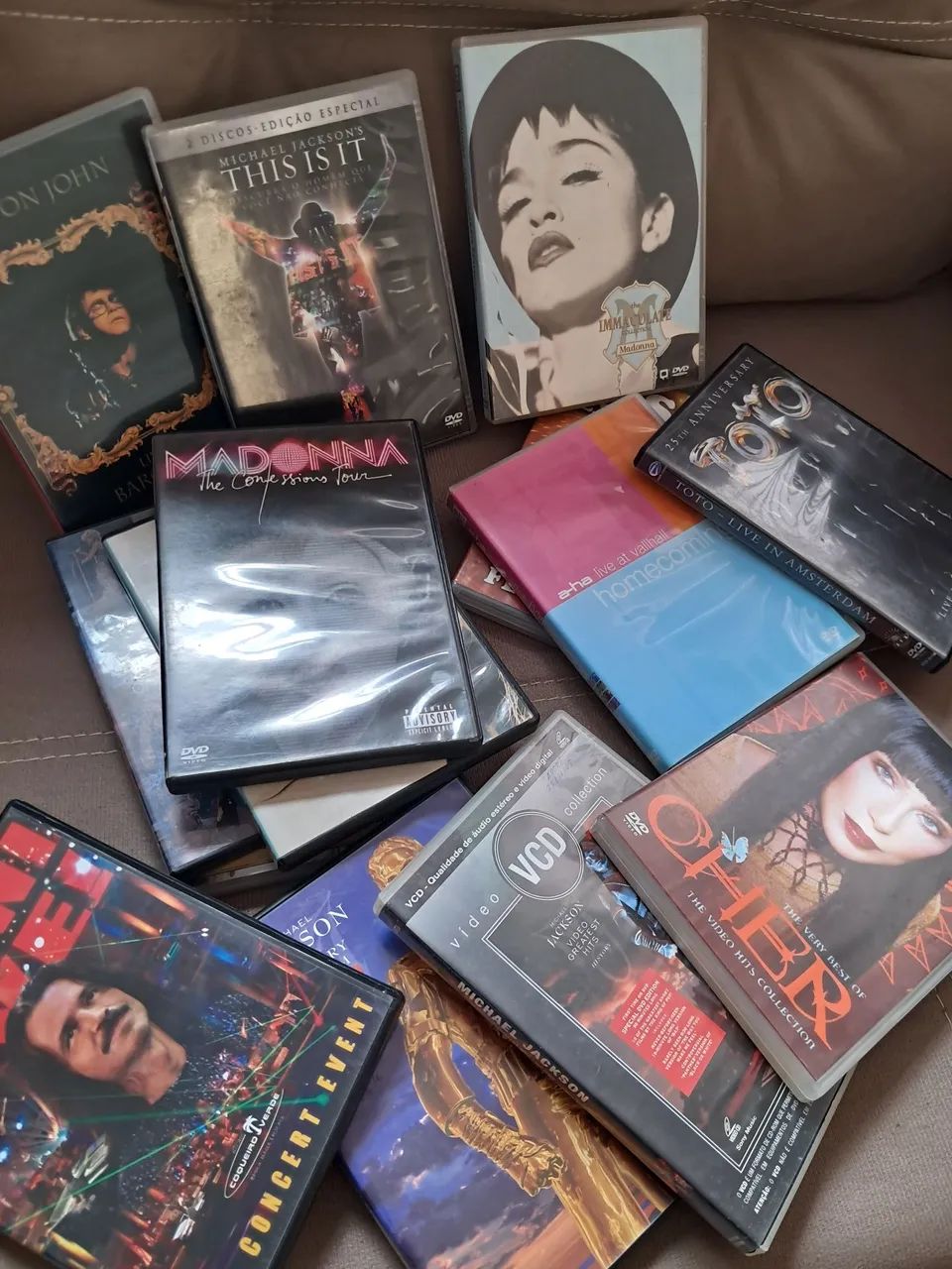 Lote DVD Música Michael Jackson, Madonna e Outros  - Foto 5