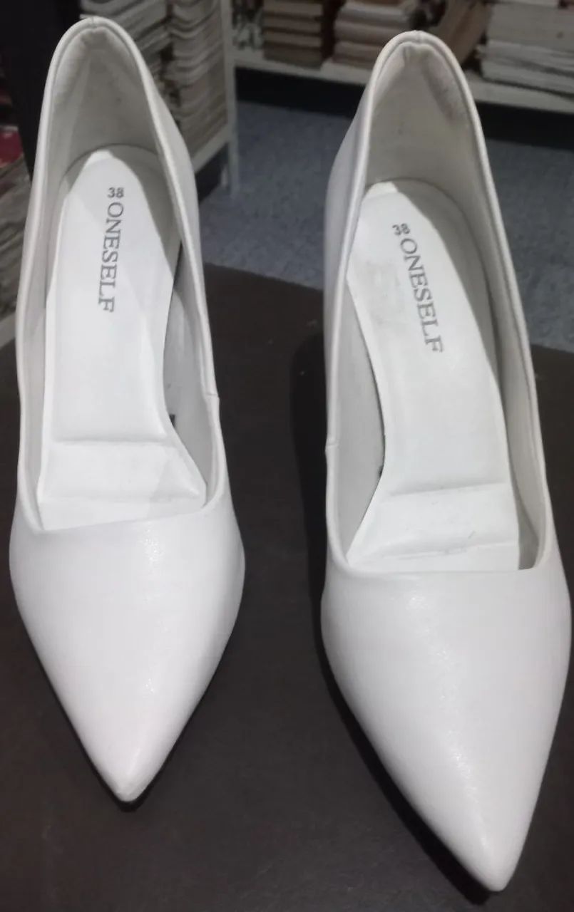 Scarpin branco  - Foto 2