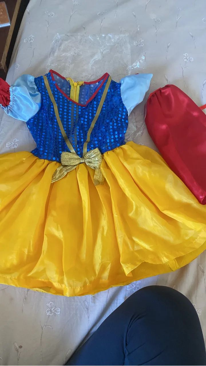 Fantasia Branca de Neve  - Foto 2