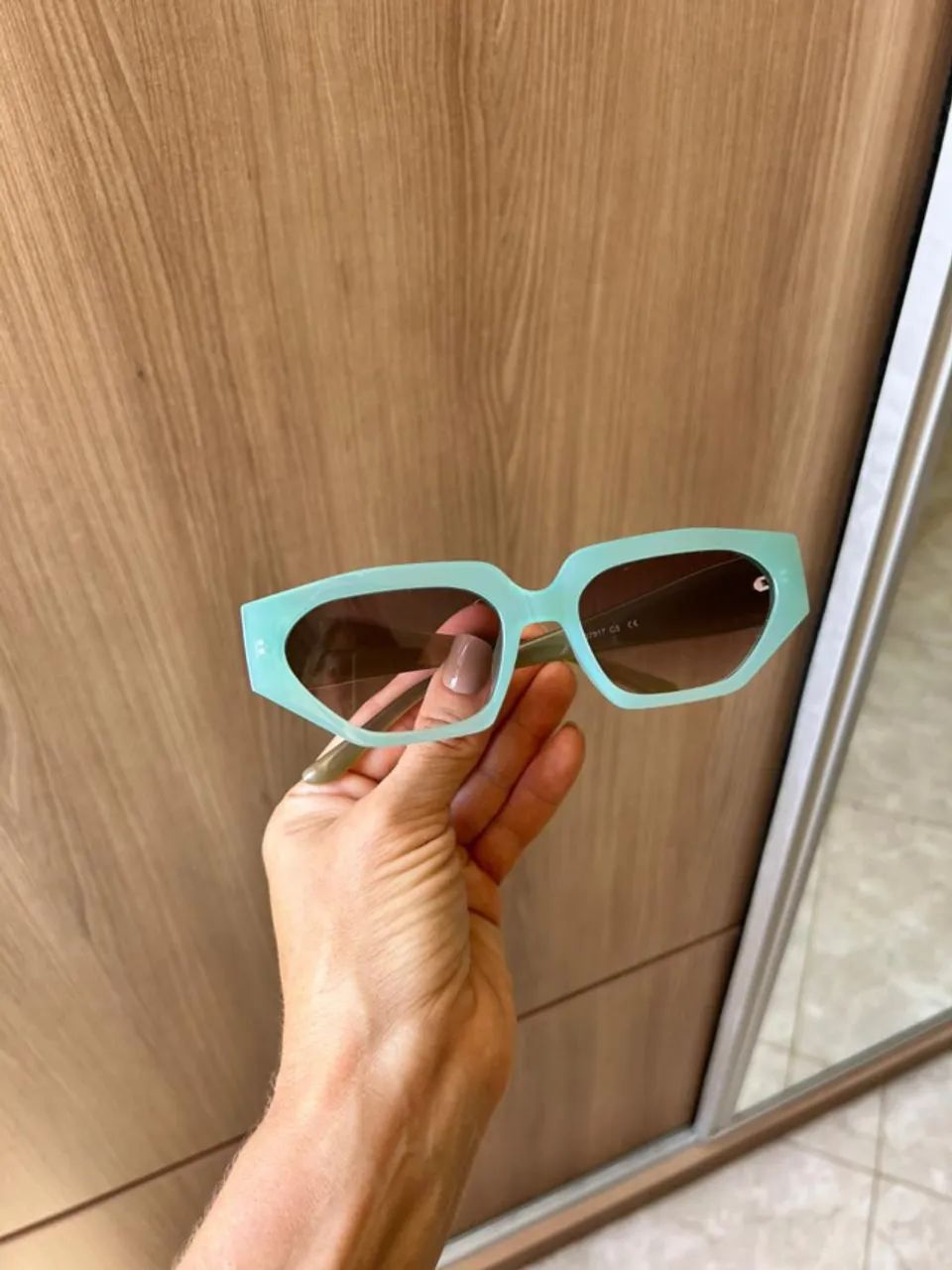 Óculos de sol com design gatinho geométrico - Foto 2