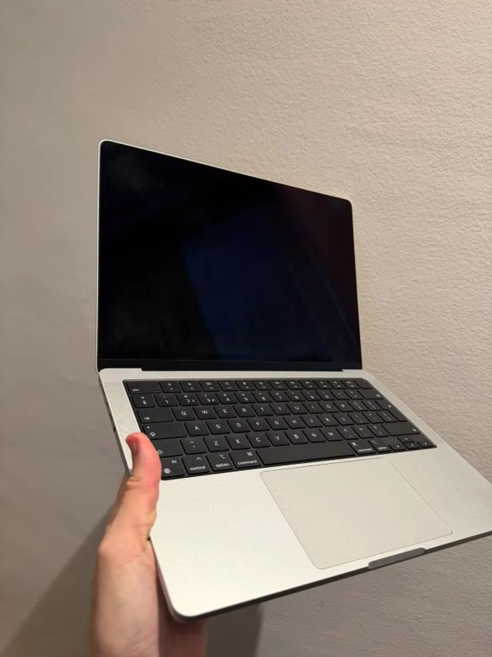 MACBOOK PRO M4 PRO - Foto 3