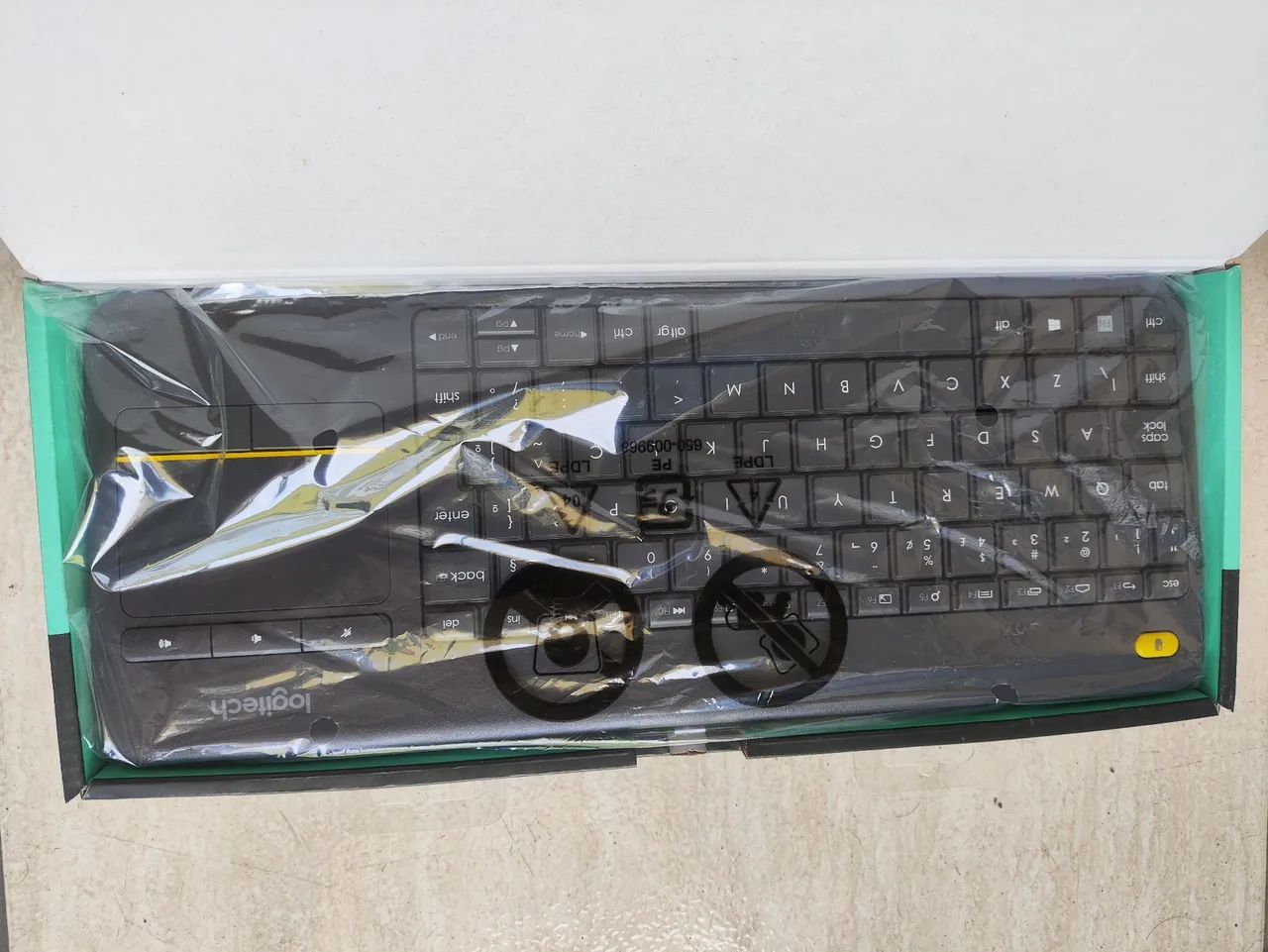 Teclado sem fio LOGITECH K400 Plus  - Foto 2