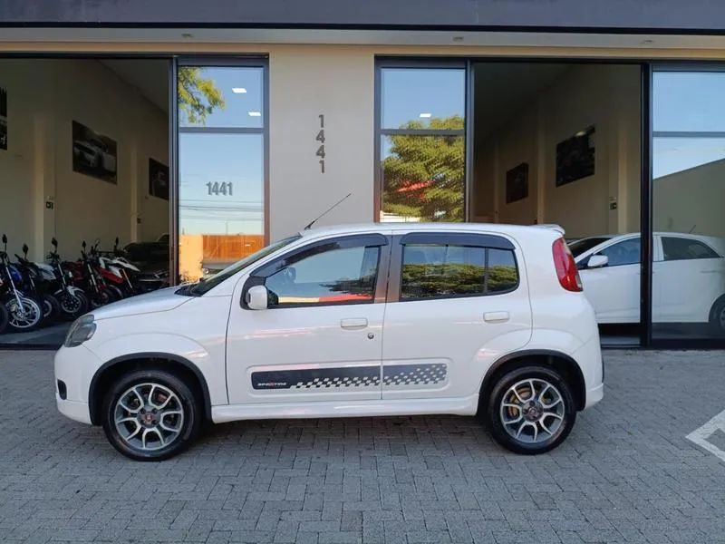 Fiat Uno Sporting 1.4 EVO Fire Flex 8V 4P 2014 - Foto 4