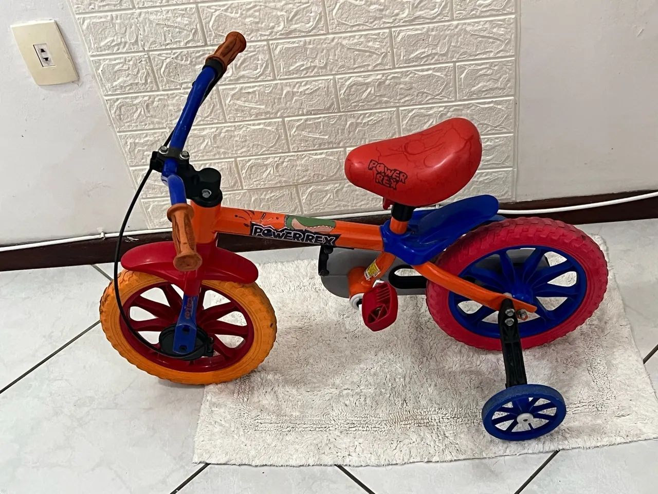 Bicicleta infantil 1-3 anos
