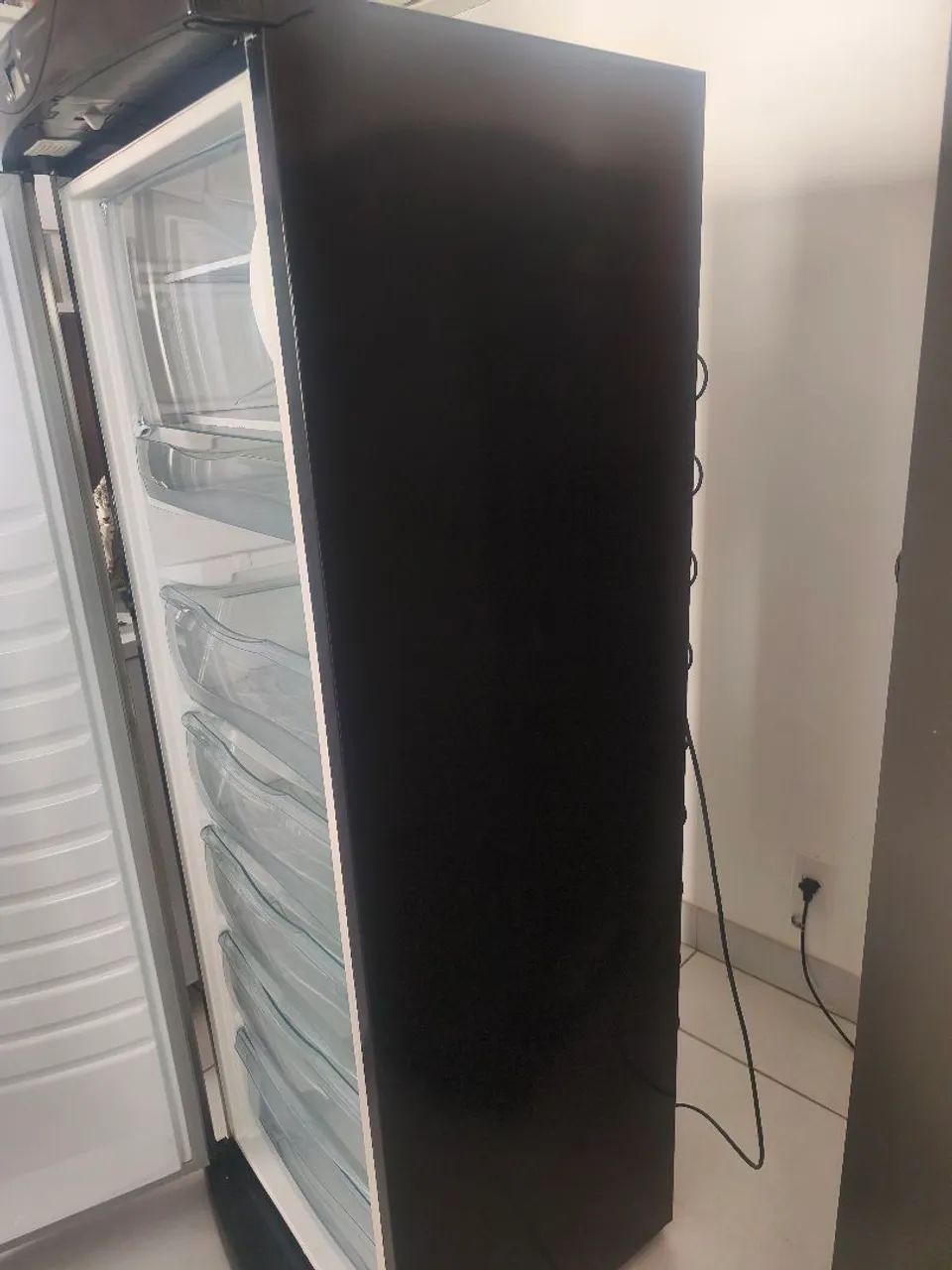 Freezer Brastemp elétrico 260 inox - Foto 2