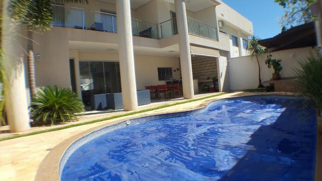 Sobrado 5 Suítes, 425 m², semi mobiliada, c/ lazer na 303 Sul - Foto 3