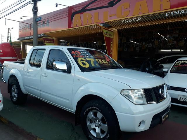 Frontier xe 4x4 2013