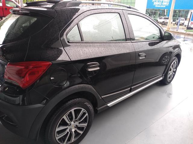 GM Chevrolet Onix Activ 1.4 Automático Ano 17/17 - Foto 4