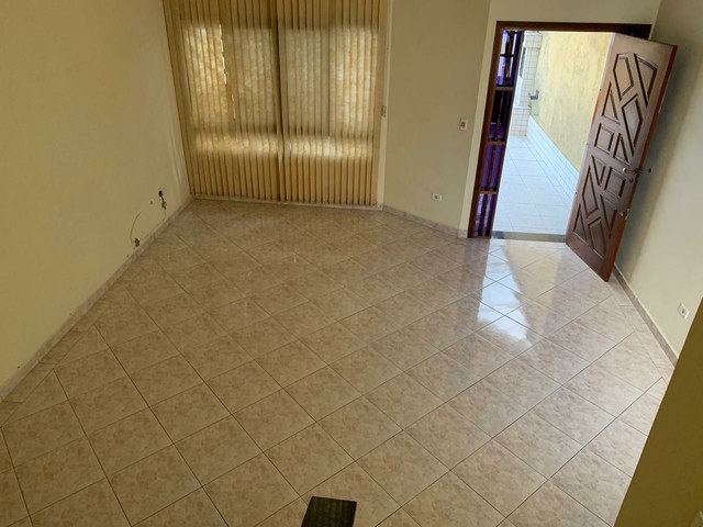 Sobrado na Guilhermina, 3 dormitórios, 2 vagas e sacada - Foto 7