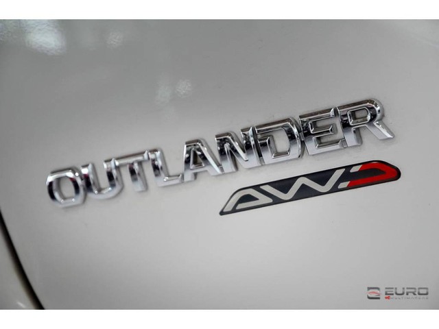 Mitsubishi Outlander 3.0 GT TOP - Foto 15