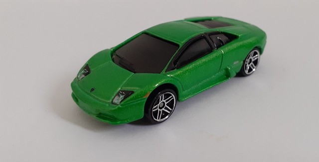Lamborghini Murcielago - Escala 1/64 Hot Wheels 