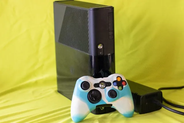 Xbox 360-E Original, Bota Grátis B, U, 2 Geimpat, 110 Jogo em HDD, 500GB -  AliExpress