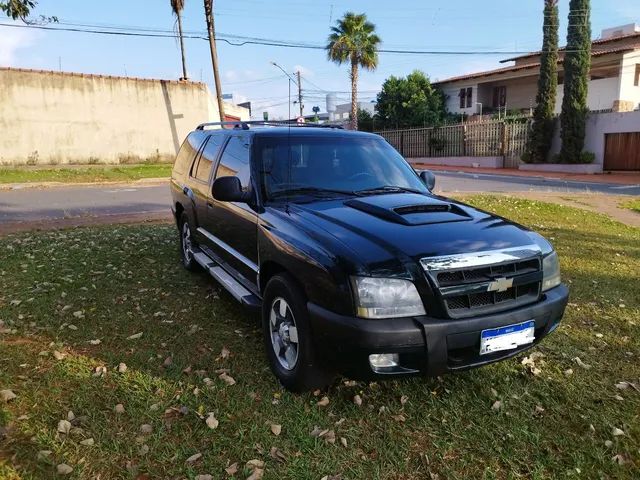 Ficha técnica completa do Chevrolet Blazer DLX 2.8 Turbodiesel 4x4