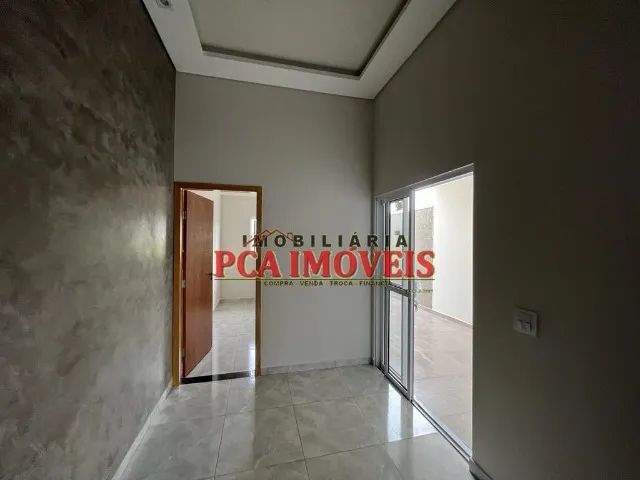Linda Geminada em Otima localização!  Próximo a Avenida João Marangoni! - Foto 4