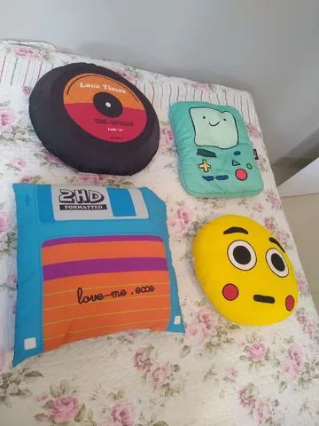Travesseiros decorativos infantil.
