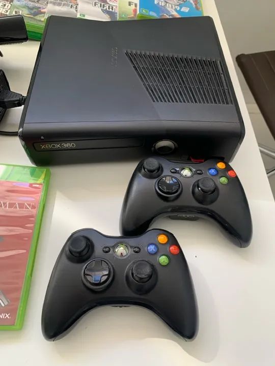 Xbox 360 com jogos e controles - Foto 2