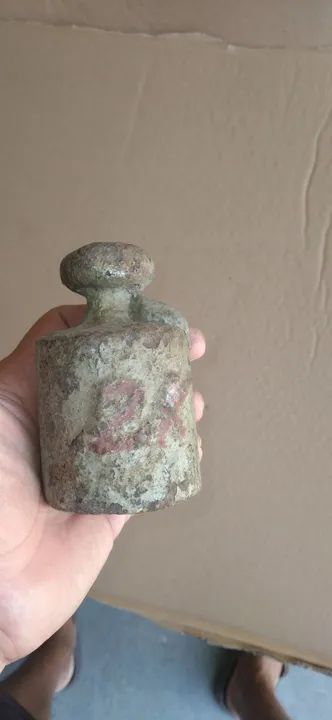 Peso de Ferro Antigo de 2 kgs