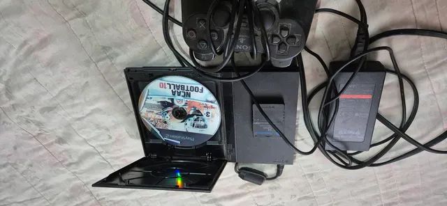 PS 2 slim com 2 controle, 1 memory card e 25 jogos - Foto 6
