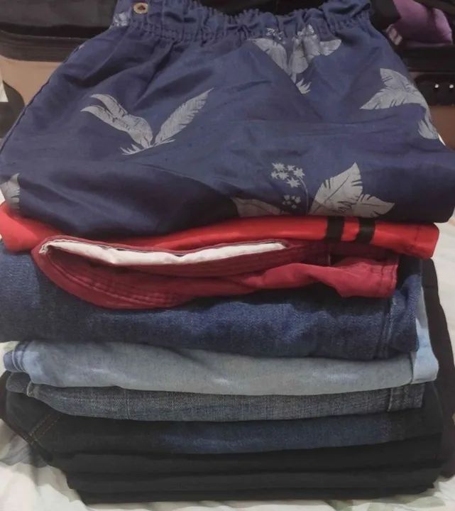 Vendo lote de roupa masculina c/ 20 peças 