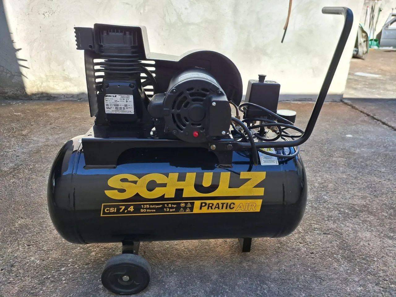 Compressor SCHUZ csi 7.4 125 libras 50 litros - Foto 2