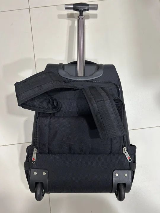 Mochila com rodinhas Preta de Alta Qualidade - Foto 2