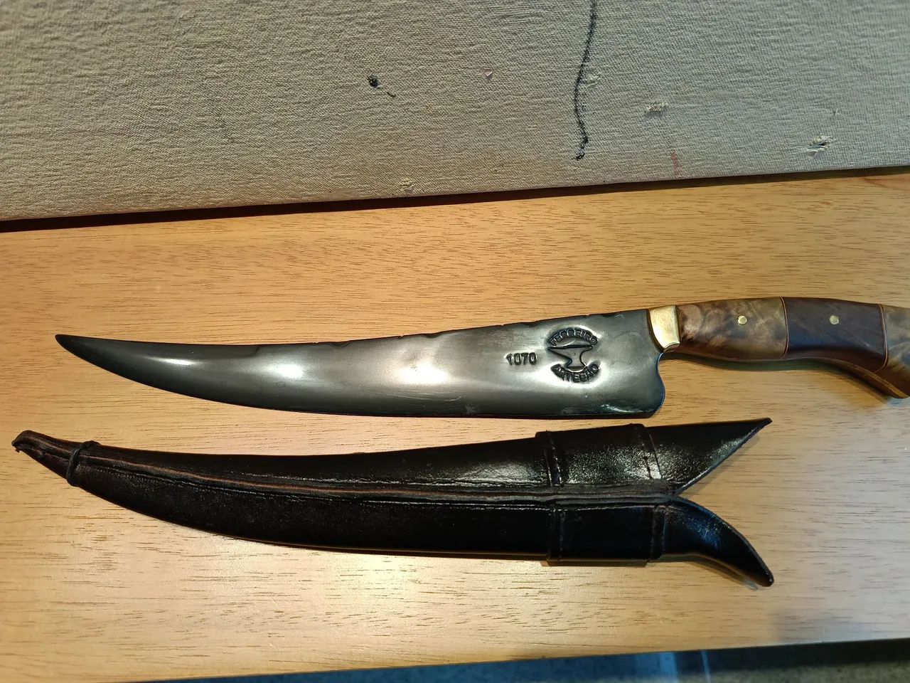 Faca churrasco aço carbono 1070