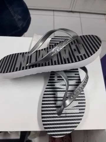 Chinelo de Dedo Listrado Infantil - Tamanho 31/32 - Foto 2