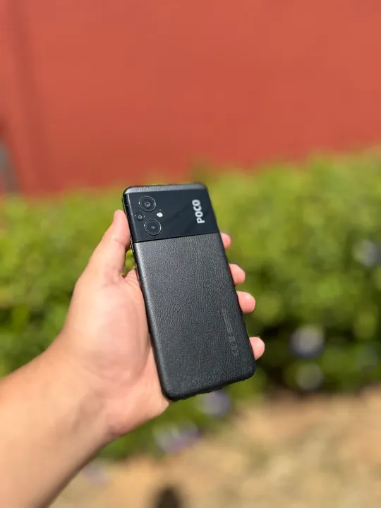 Smartphone Poco M5 128GB - semi novo / vamos negociar