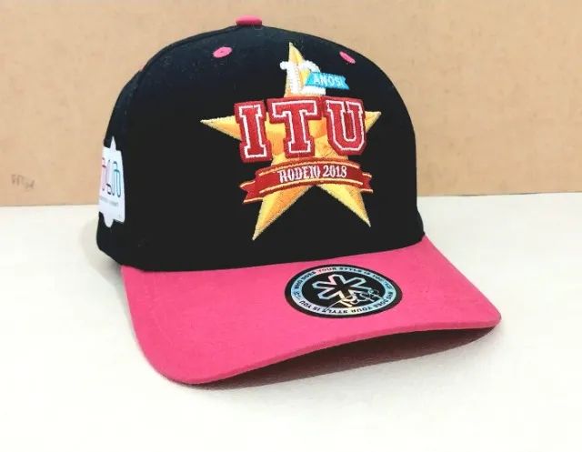 Boné  Feminino TUFF Original- Oficial do Rodeio 2018 Itú  